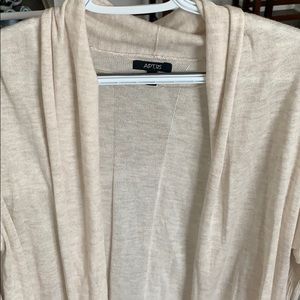 Perfect condition. Cardigan